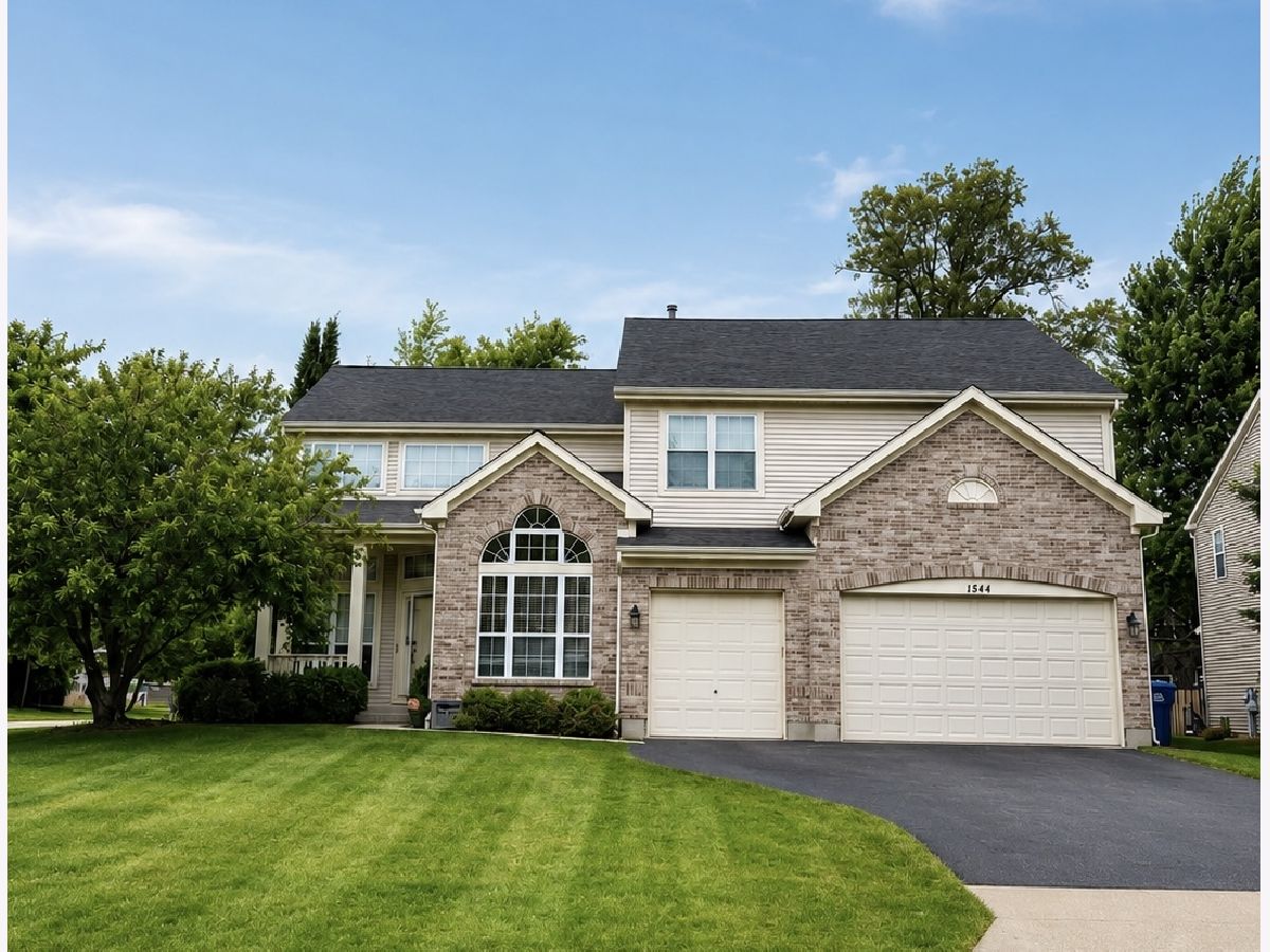  For Sale Libertyville Illinois, 1844 Robin Court