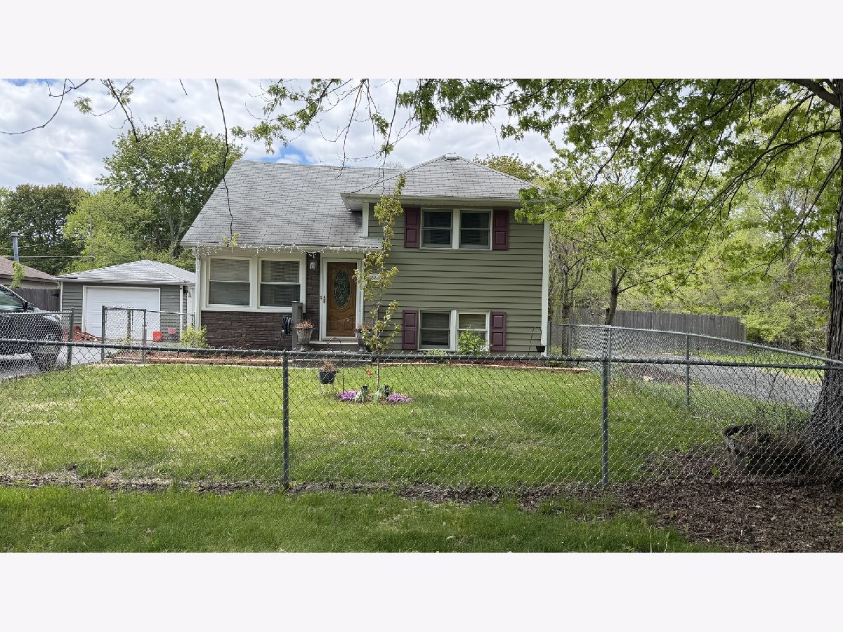  For Sale Beach Park Illinois, 38280 Wilson Avenue