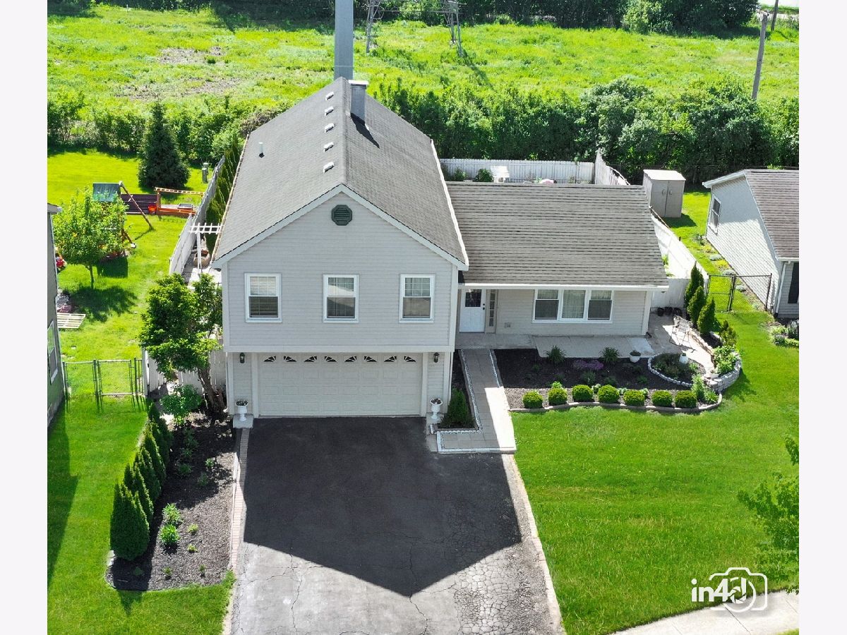  For Sale Lombard Illinois, 2090 Valley Road