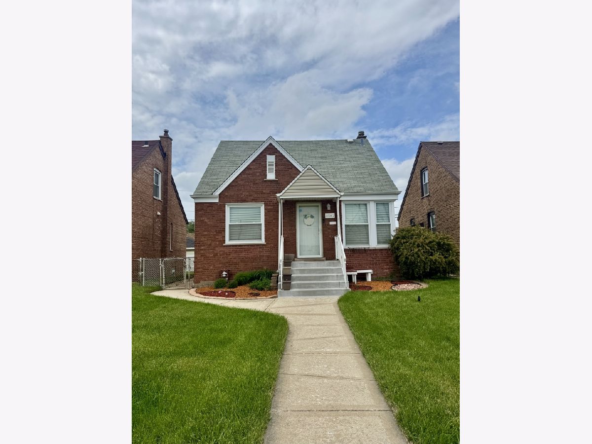  For Rent Chicago Illinois, 11042 State Line