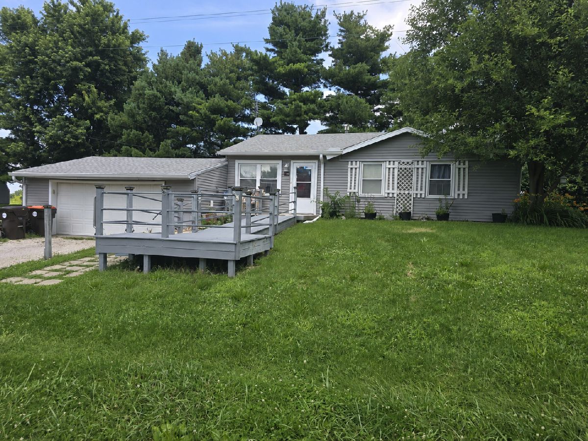  For Sale Danvers Illinois, 800 Main Street