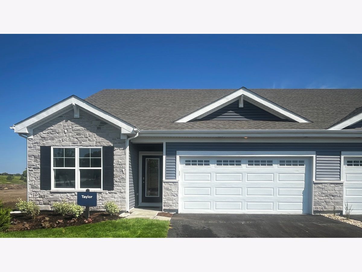 Condos & Townhomes & Homes For Sale The Grasslands Bartlett Illinois, 1157 Wood Lily Lane