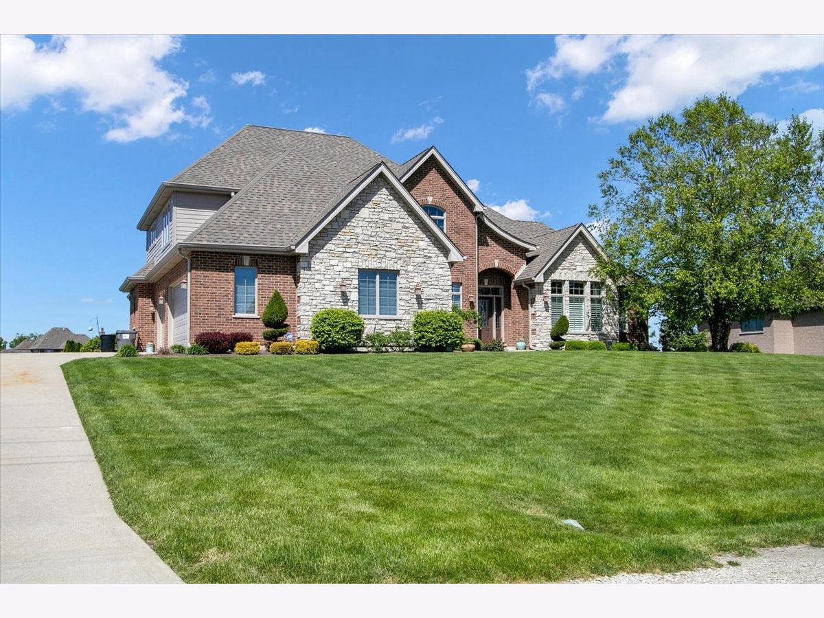  For Sale Manhattan Illinois, 24102 Kankakee Street