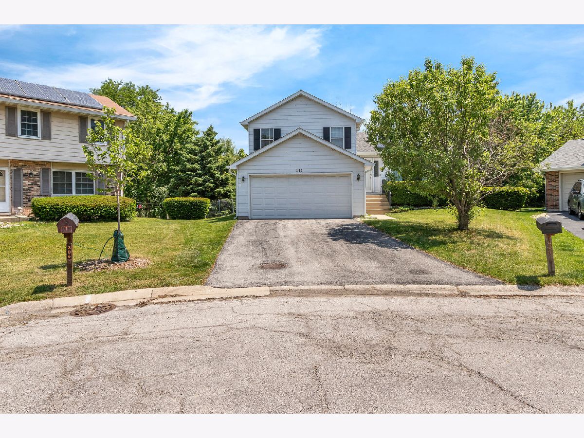  Rented Westmont Illinois, 305 Elwood