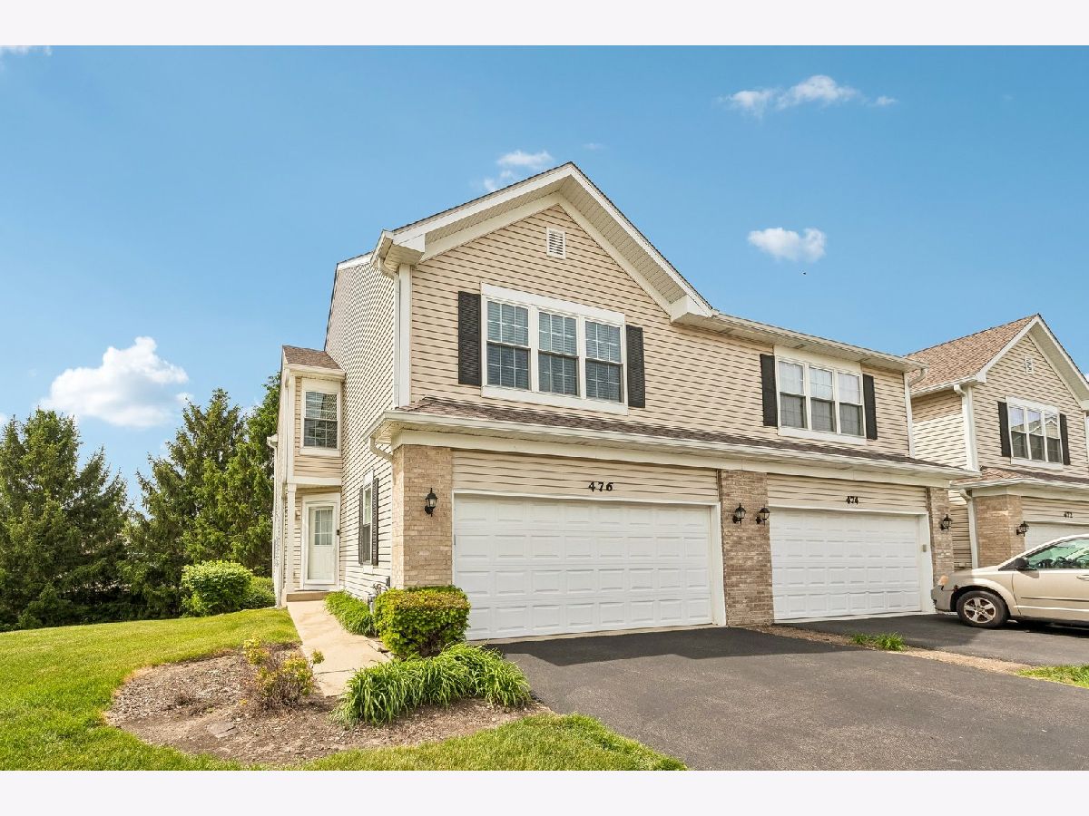 Townhomes & Condos For Rent Windham Cove Crystal Lake Illinois, 476 Windham Cove