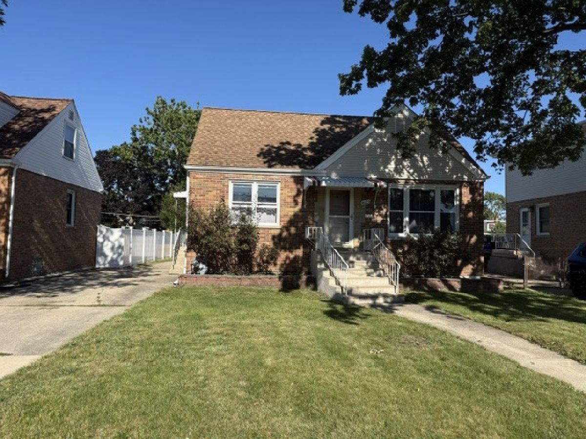  For Sale Schiller Park Illinois, 4023 Kolze Avenue