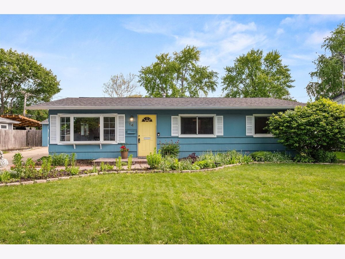 Homes & Townhomes For Sale Boulder Hill Montgomery Illinois, 14 Hampton Road