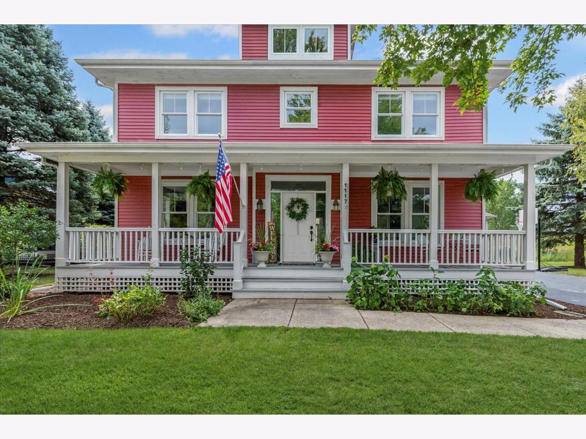 Homes & Condominiums For Sale Prairie Crossing Grayslake Illinois, 1117 Hedgerow Drive