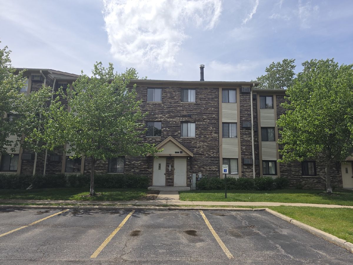  For Sale Vernon Hills Illinois, 12 Parkside Court