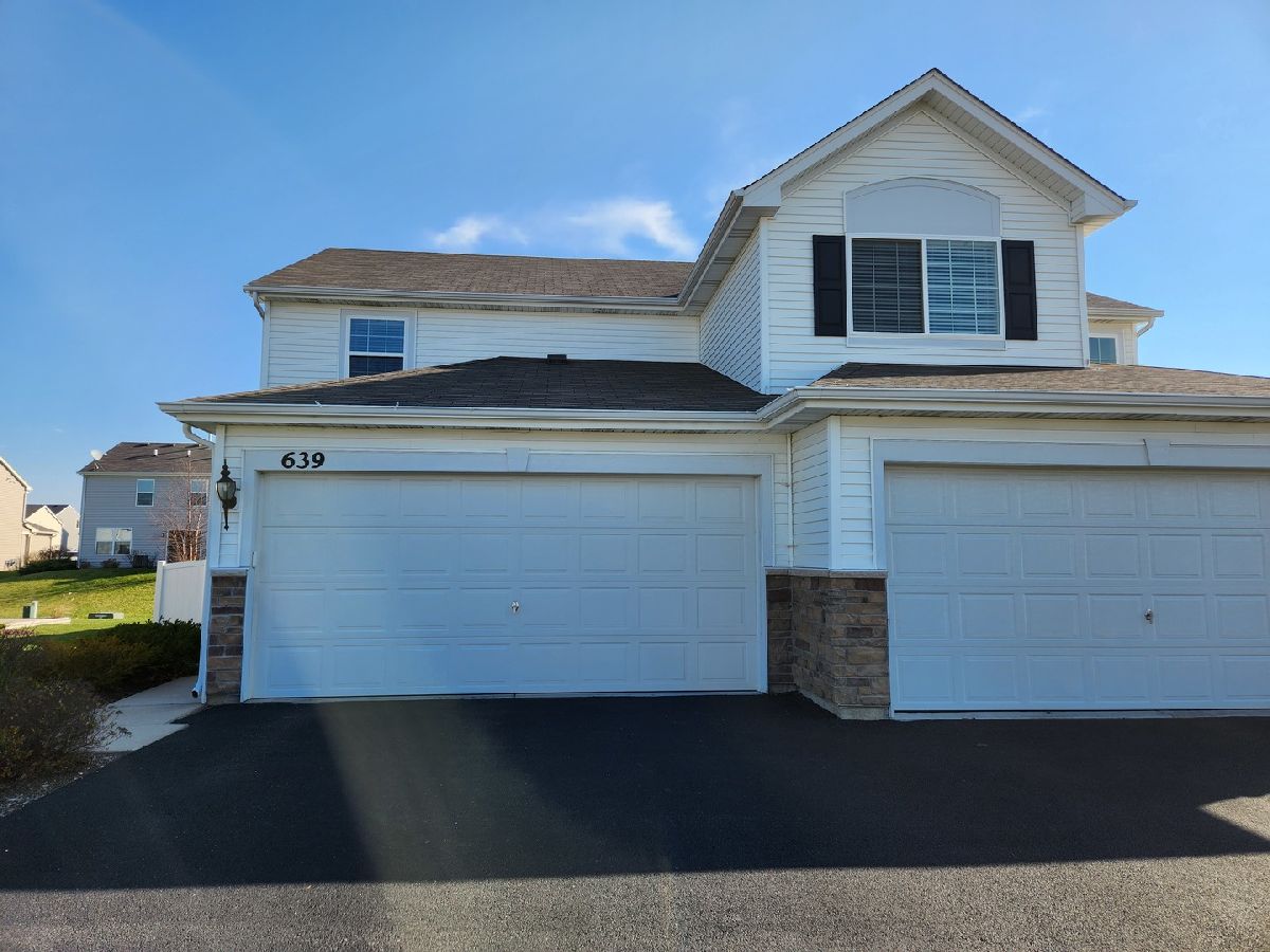  For Rent Hampshire Illinois, 639 Florence