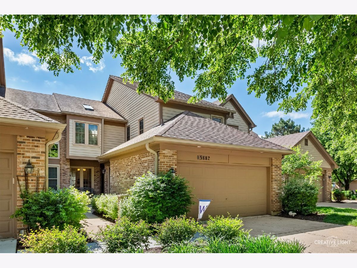 Townhomes For Sale Chelsea Place Winfield Illinois, 0N682 Chelsea Circle