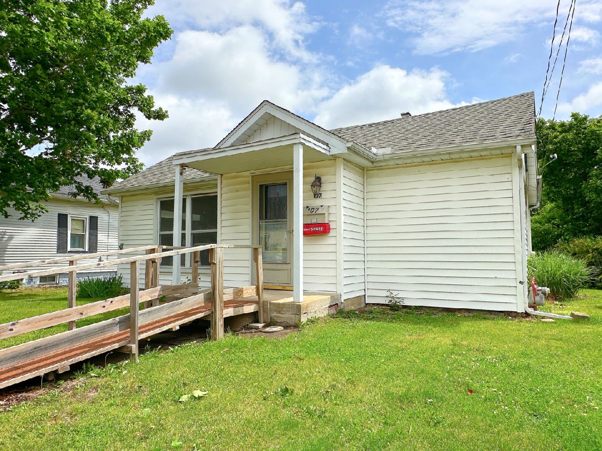  For Sale Streator Illinois, 107 3rd Avenue
