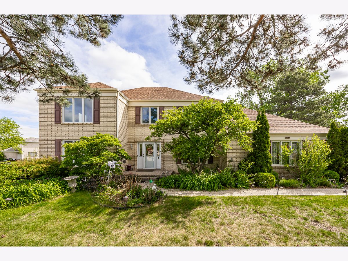  For Sale Oak Brook Illinois, 306 Woodview Court
