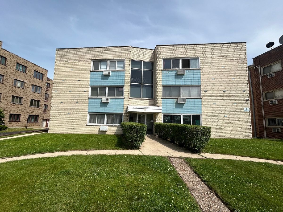 Condominiums For Sale Village Condos Skokie Illinois, 8203 Niles Center Road