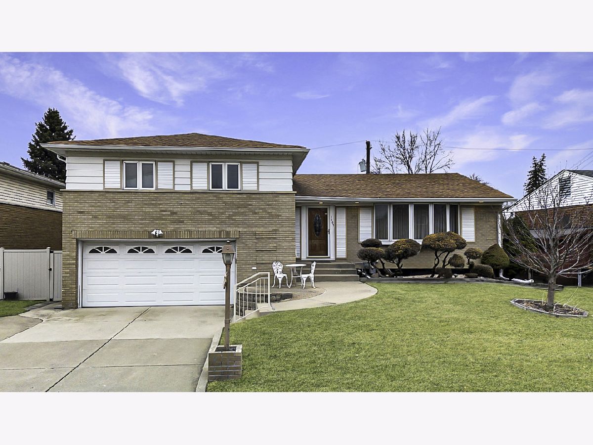  For Sale Melrose Park Illinois, 1205 Winston Drive