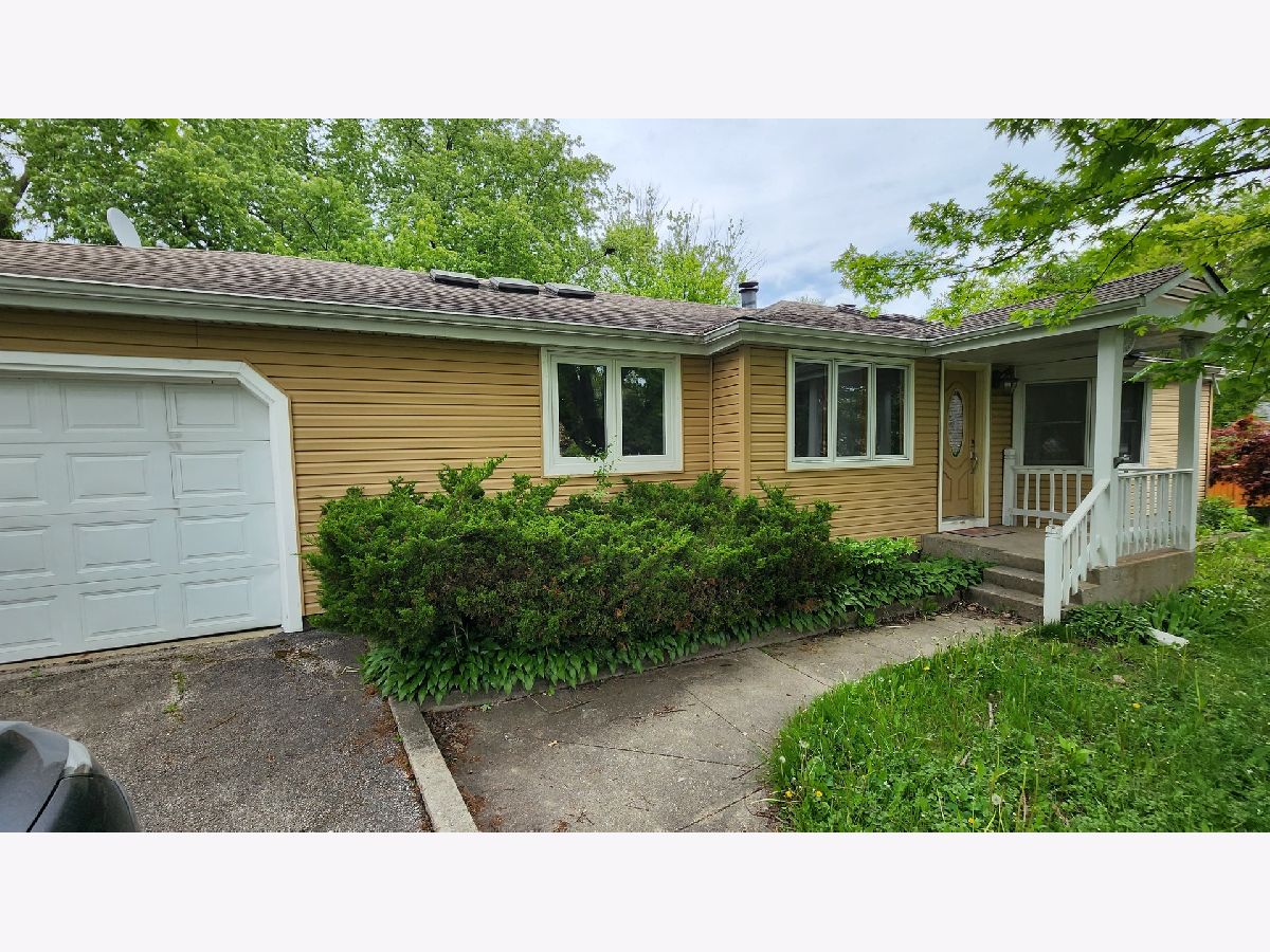 Homes For Rent Pekara Deerfield Illinois, 20831 Maple
