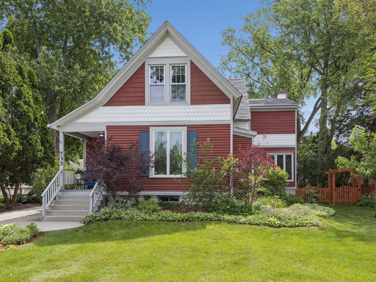  For Sale La Grange Park Illinois, 733 Waiola Avenue