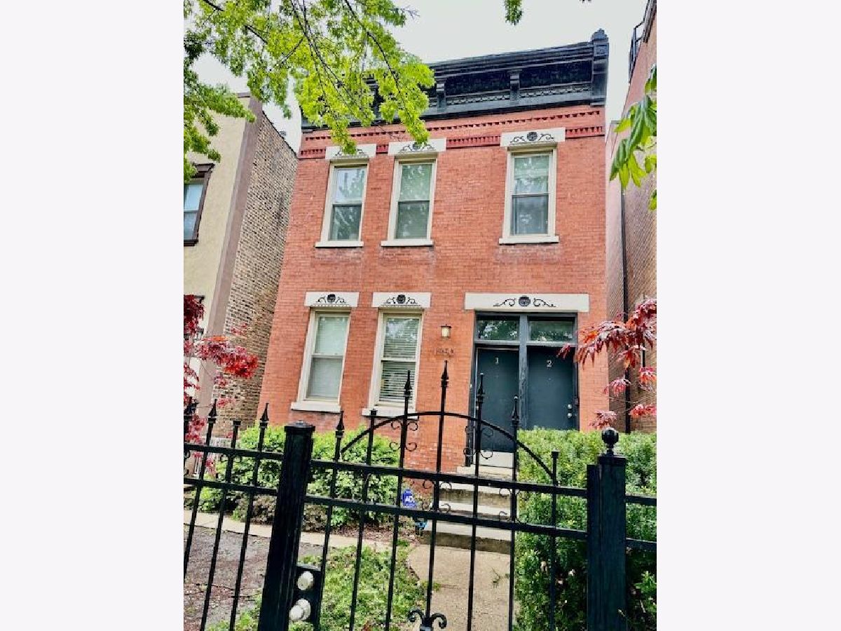  Rented Chicago Illinois, 1350 Bell