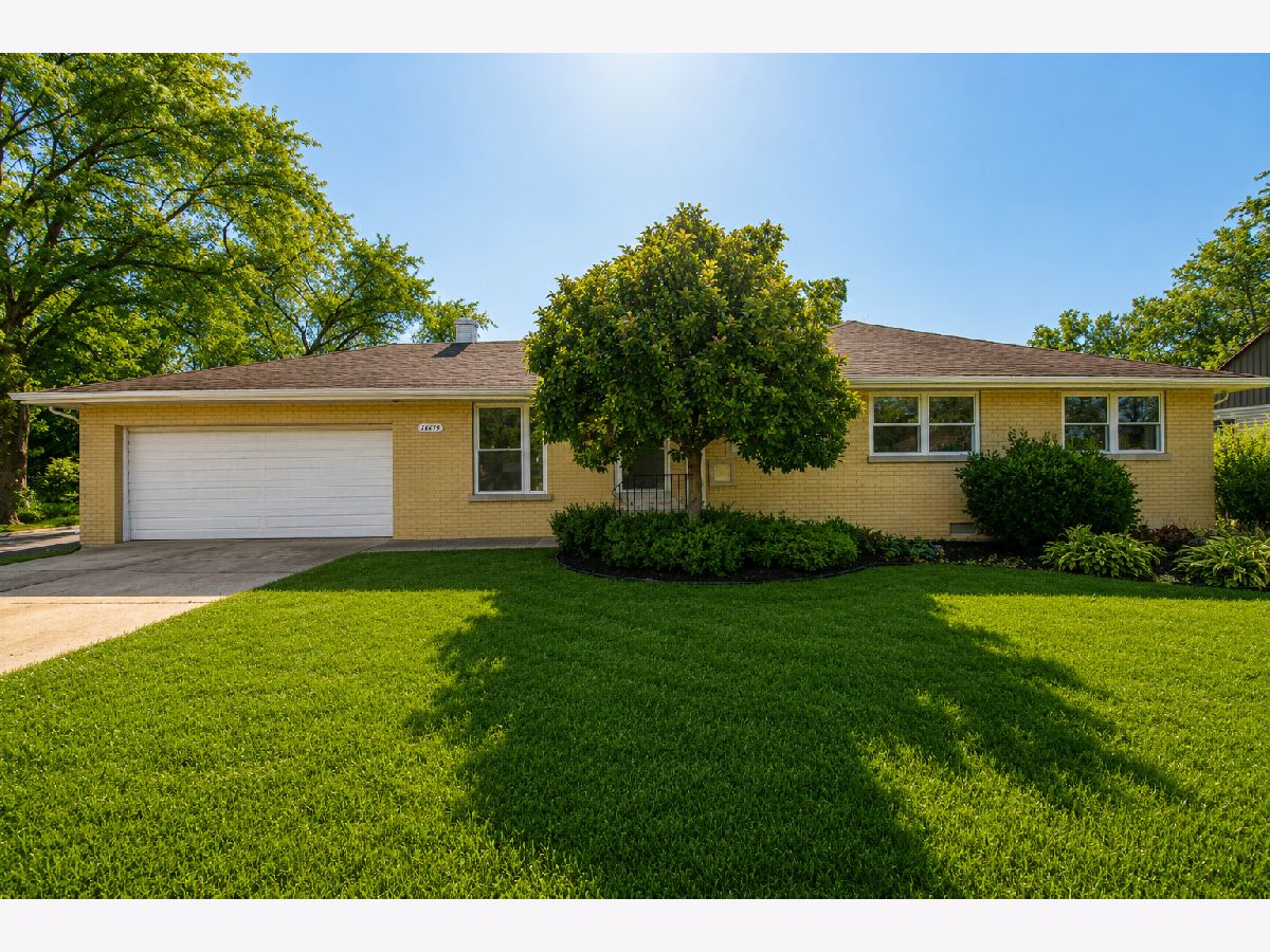  For Sale Tinley Park Illinois, 17649 65th Avenue