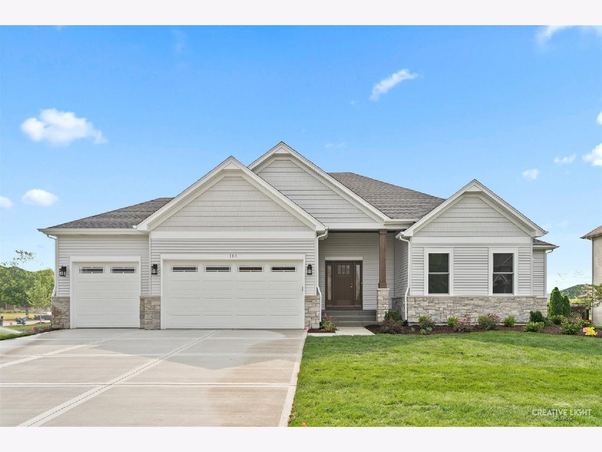 Homes For Sale Deerpath Trails Oswego Illinois, 675 Cumberland Lane