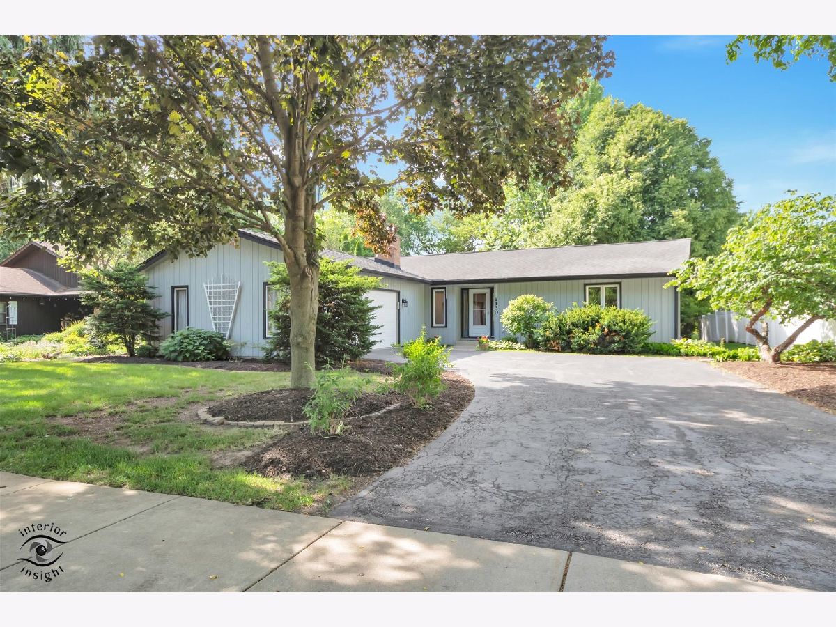 Homes & Condos & Townhomes For Sale Brush Hill Naperville Illinois, 1130 Laureli Circle
