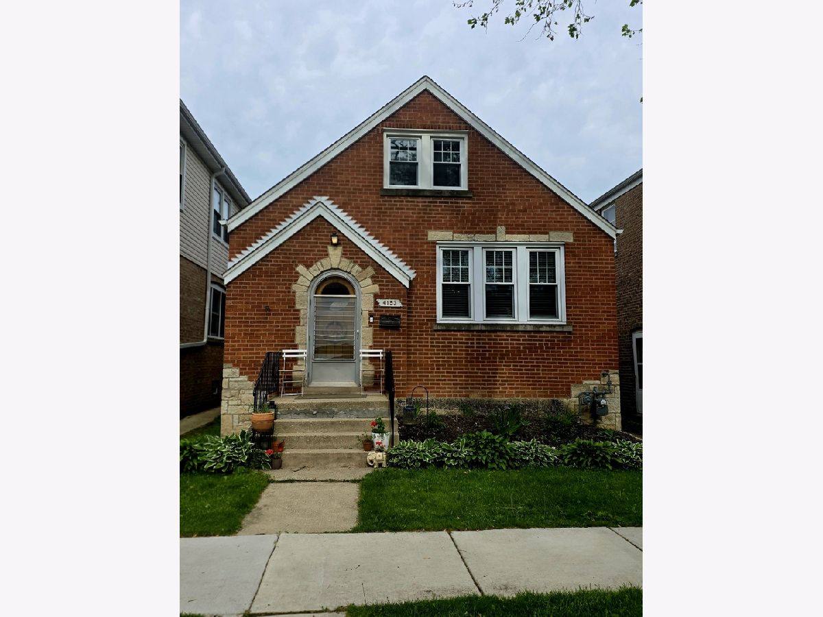  For Sale Brookfield Illinois, 4153 Elm Avenue