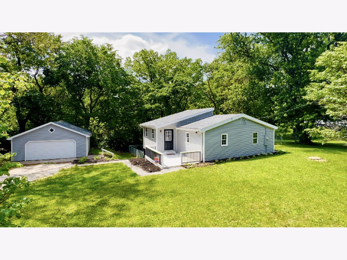  For Sale Washington Illinois, 207 Hillman Street