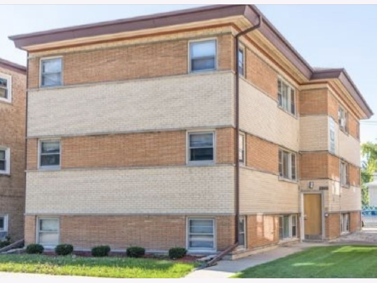  For Rent Harwood Heights Illinois, 4916 Harlem