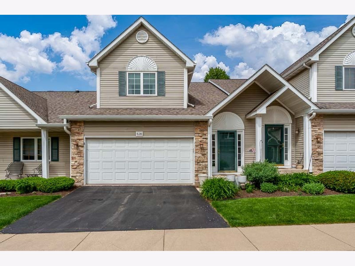  For Sale Loves Park Illinois, 4128 Riverwood Drive