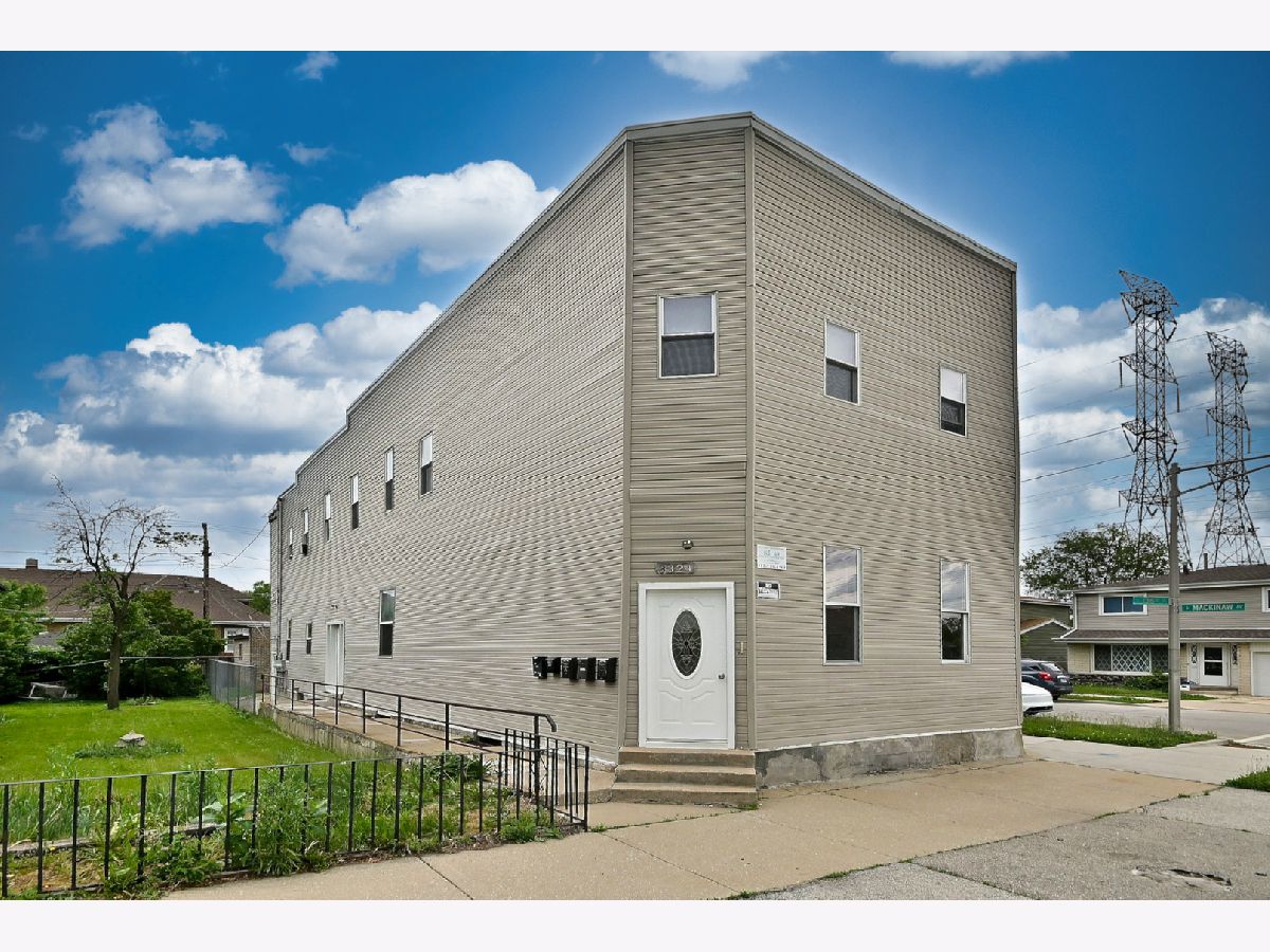  For Sale Chicago Illinois, 3324 136th Street