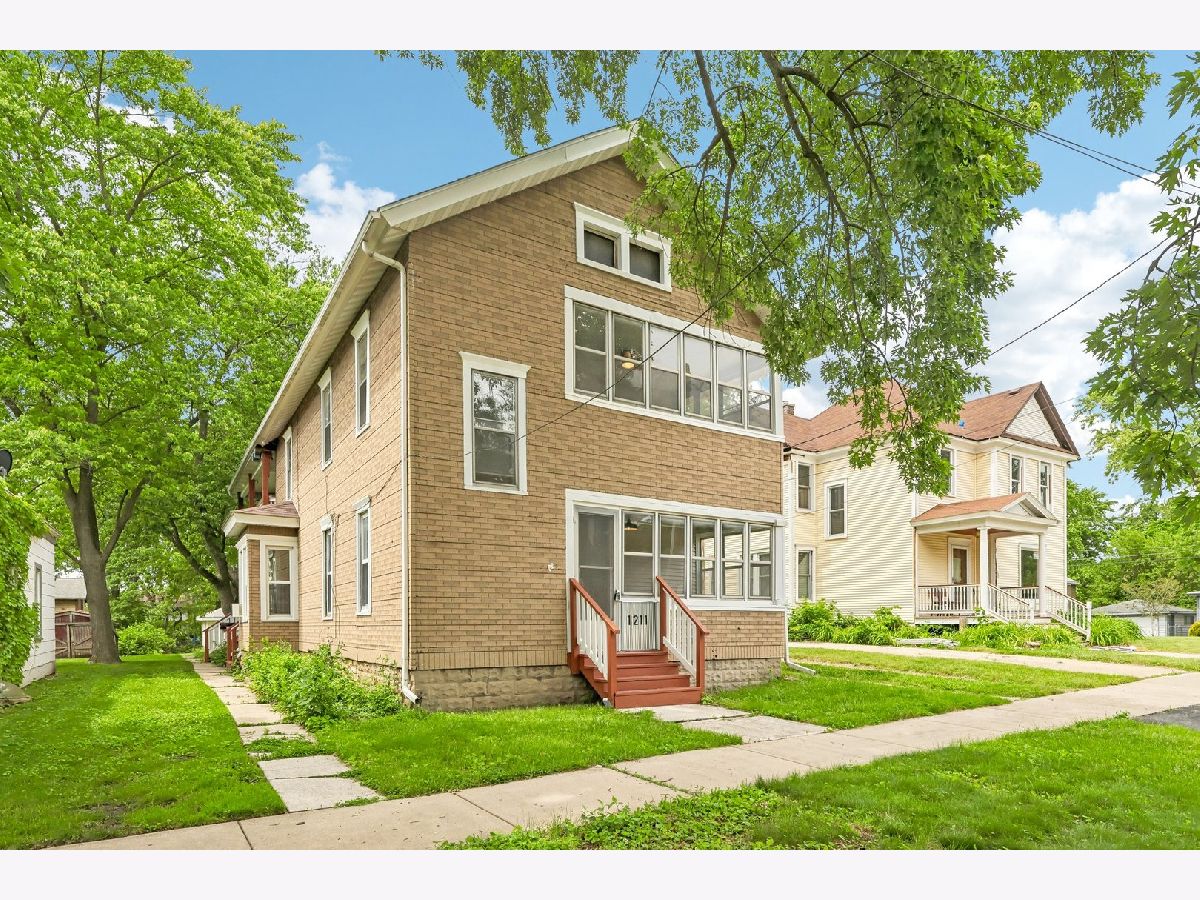  For Sale Lockport Illinois, 1211 Jefferson Street