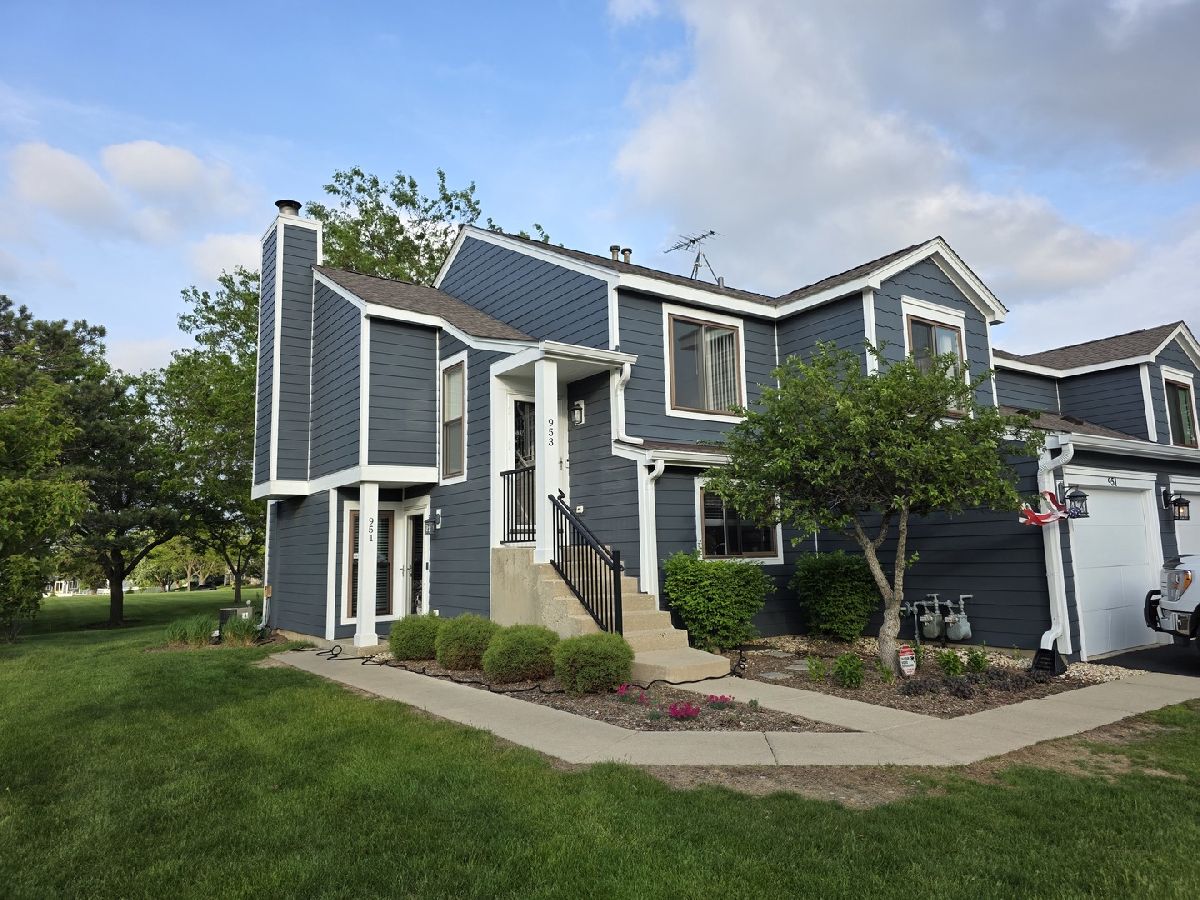 Townhomes & Condos & Homes For Rent Summit Place Schaumburg Illinois, 951 Glouchester