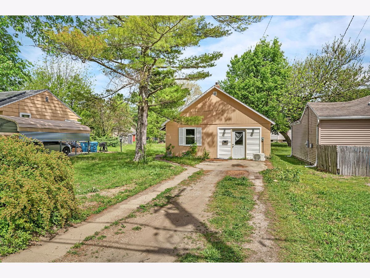  For Sale Pontiac Illinois, 1508 Mill Street
