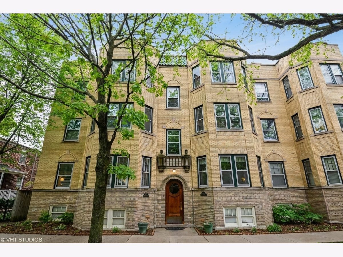  Rented Evanston Illinois, 1009 Greenleaf