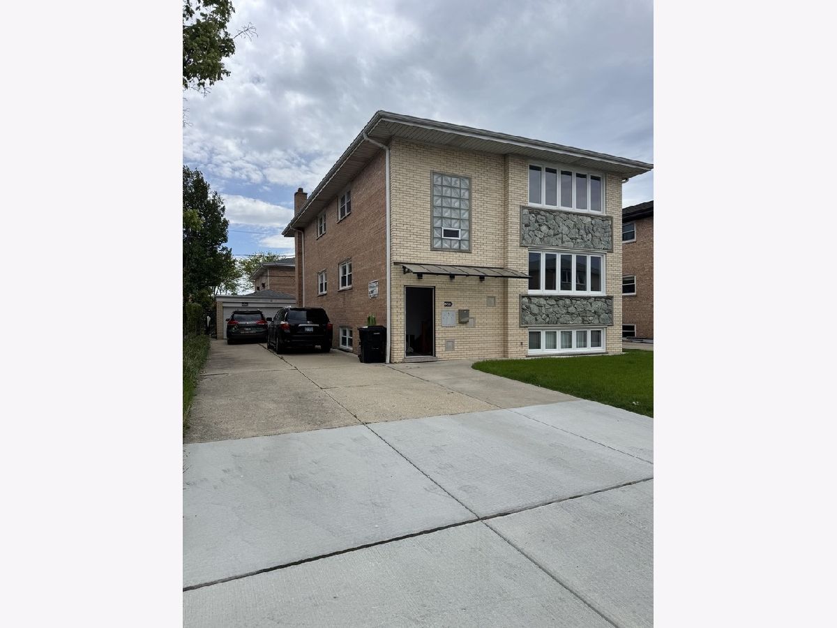  Rented Chicago Illinois, 8523 Winnemac