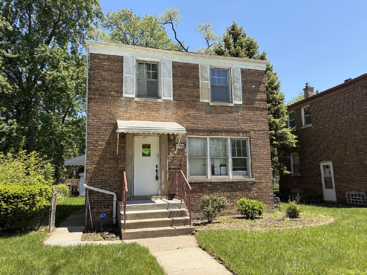  For Sale Riverdale Illinois, 14221 Wentworth Avenue