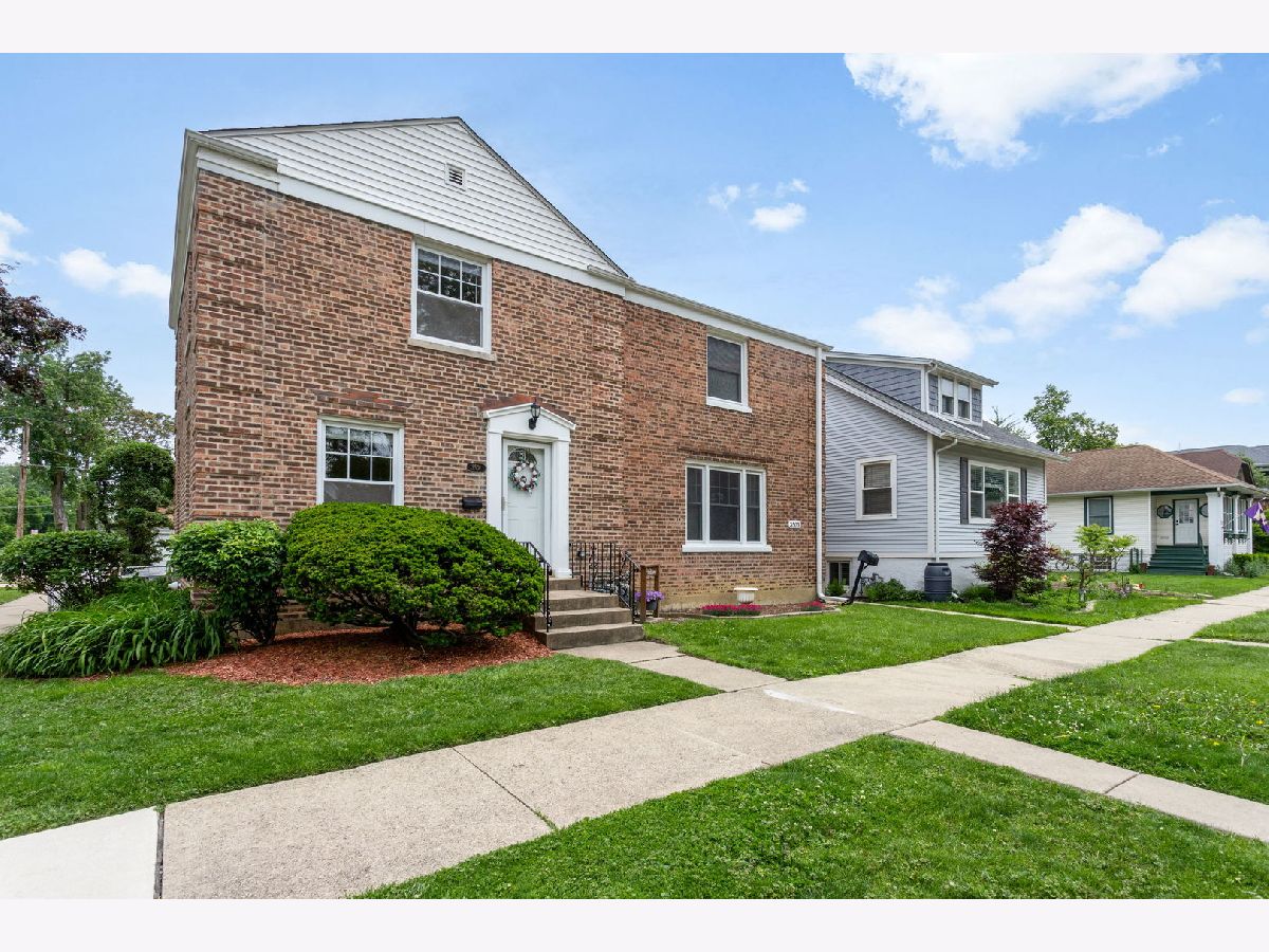  For Sale Brookfield Illinois, 3501 Vernon Avenue