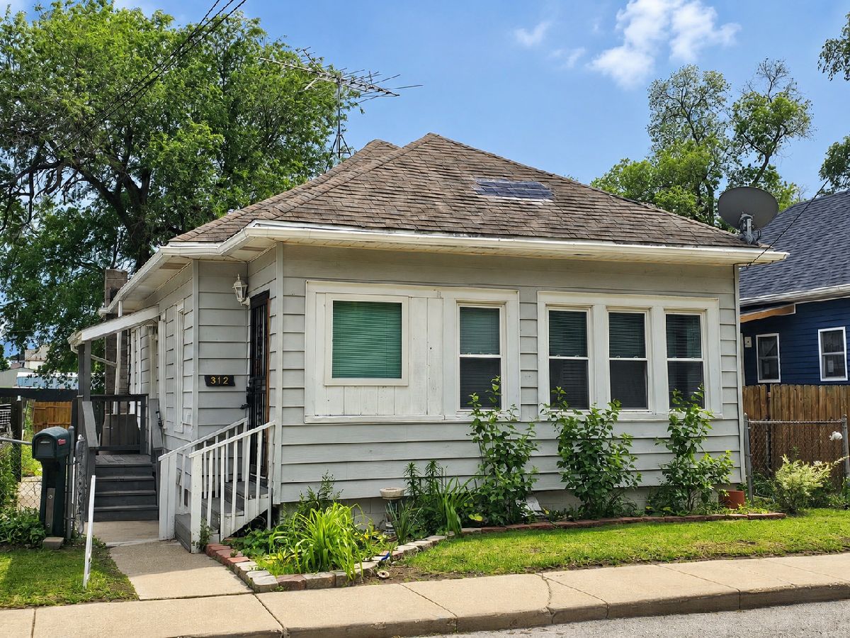  For Sale Kankakee Illinois, 312 Stone Street