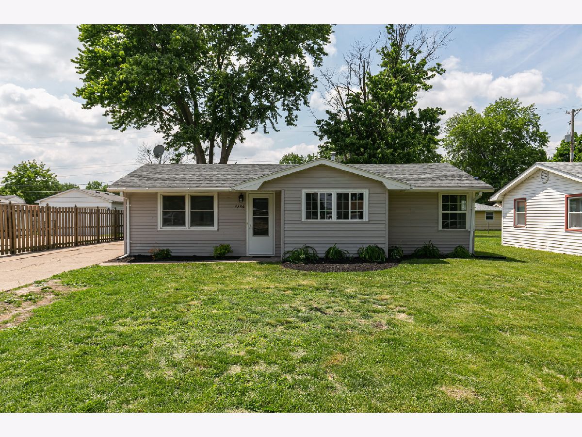  For Sale Silvis Illinois, 2306 9th Street