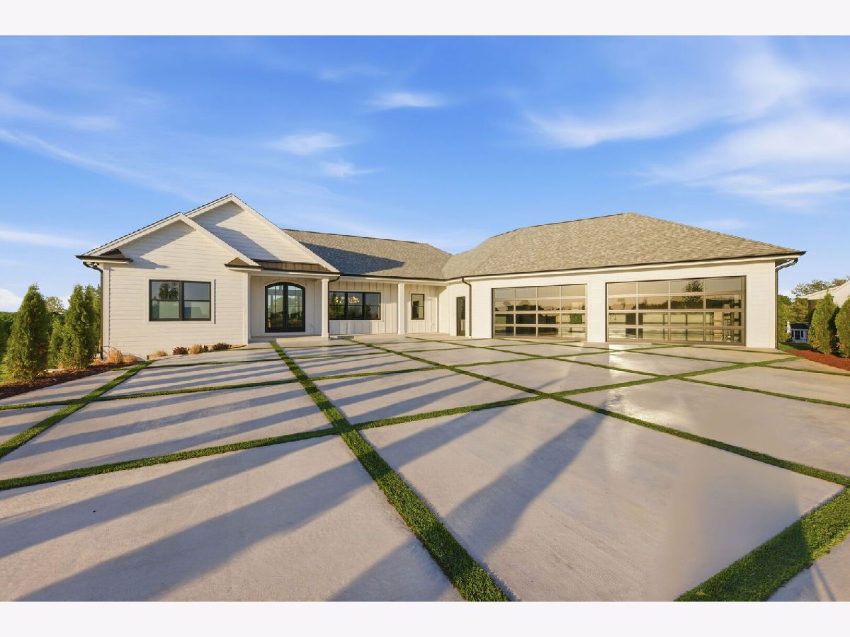  For Sale Newark Illinois, 16137 Stonewall Drive