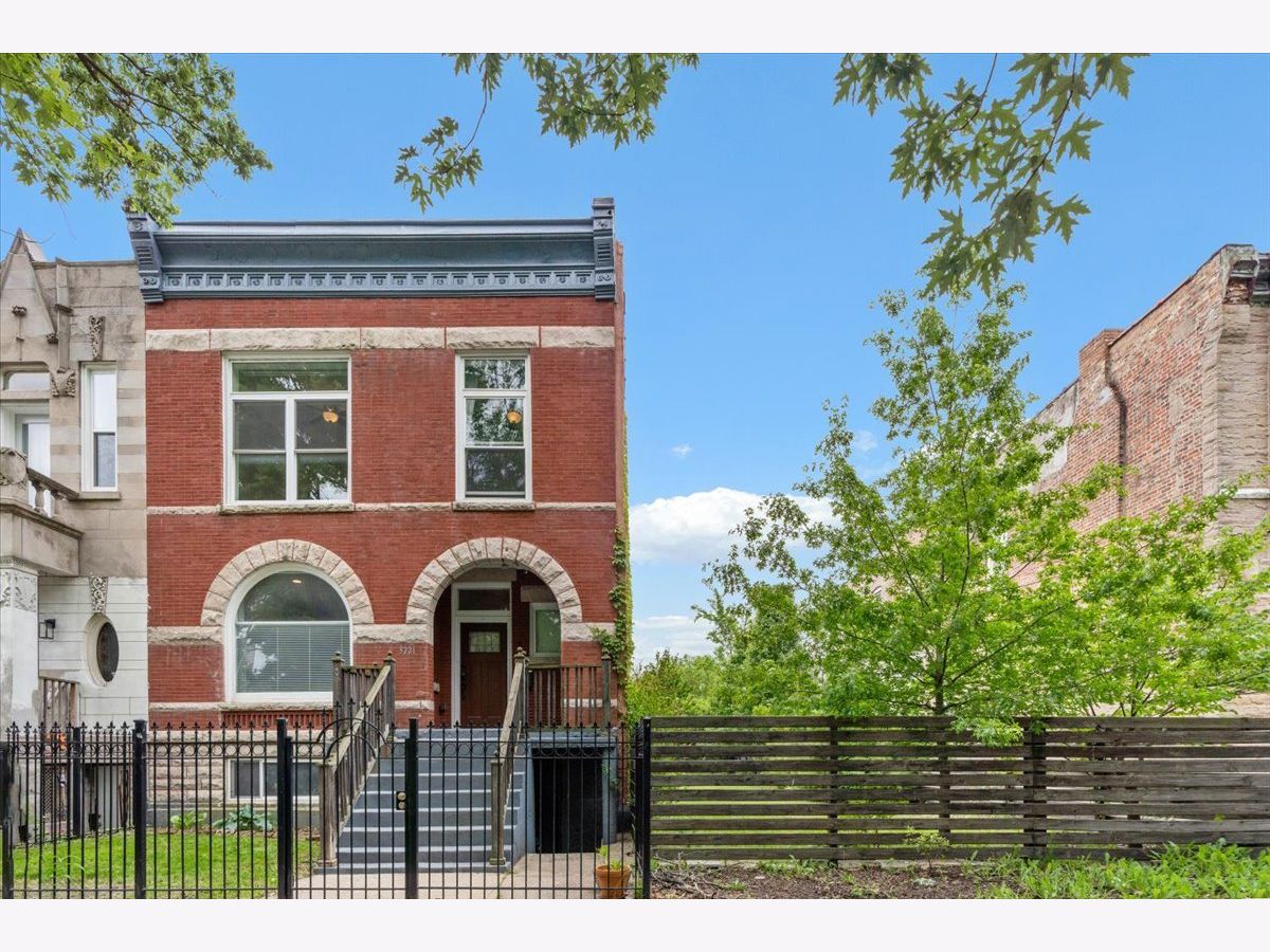  For Sale Chicago Illinois, 3221 Fulton Boulevard