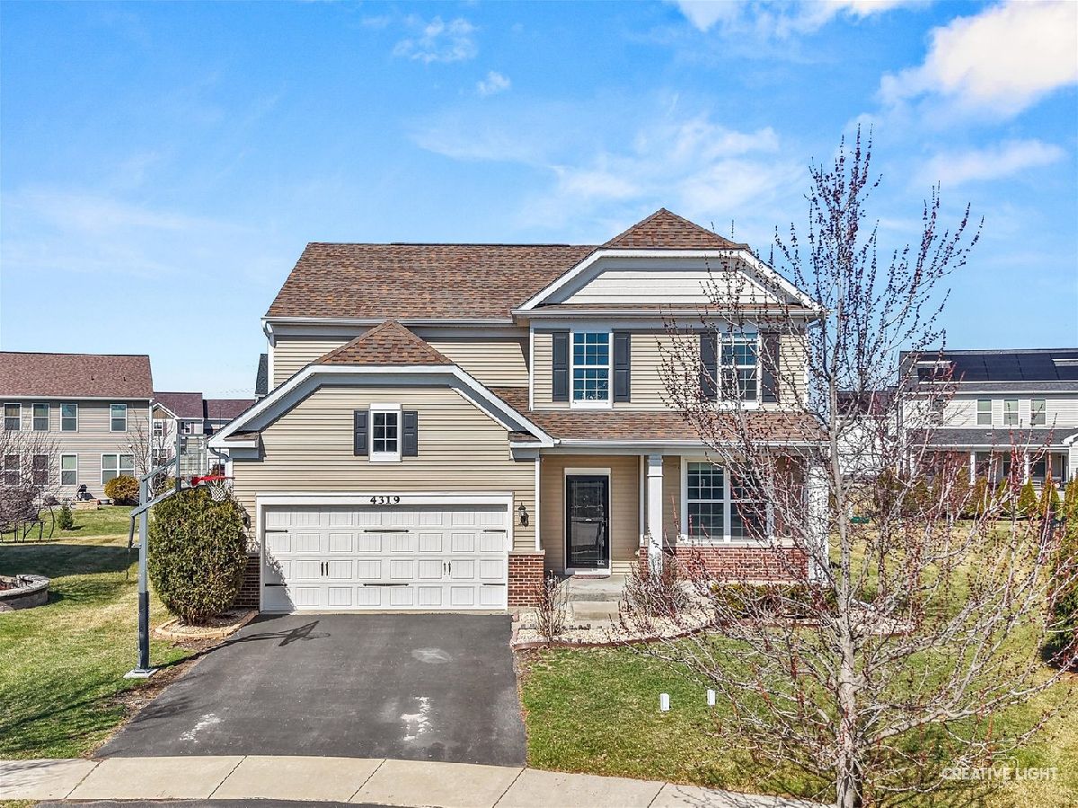 Homes For Sale Ashwood Pointe Naperville Illinois, 4319 Silver Bell Court