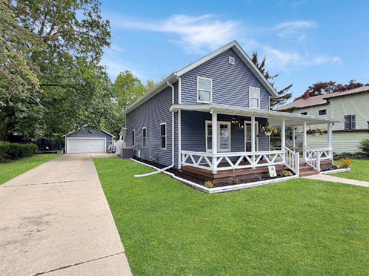  Sold Lena Illinois, 505 Oak