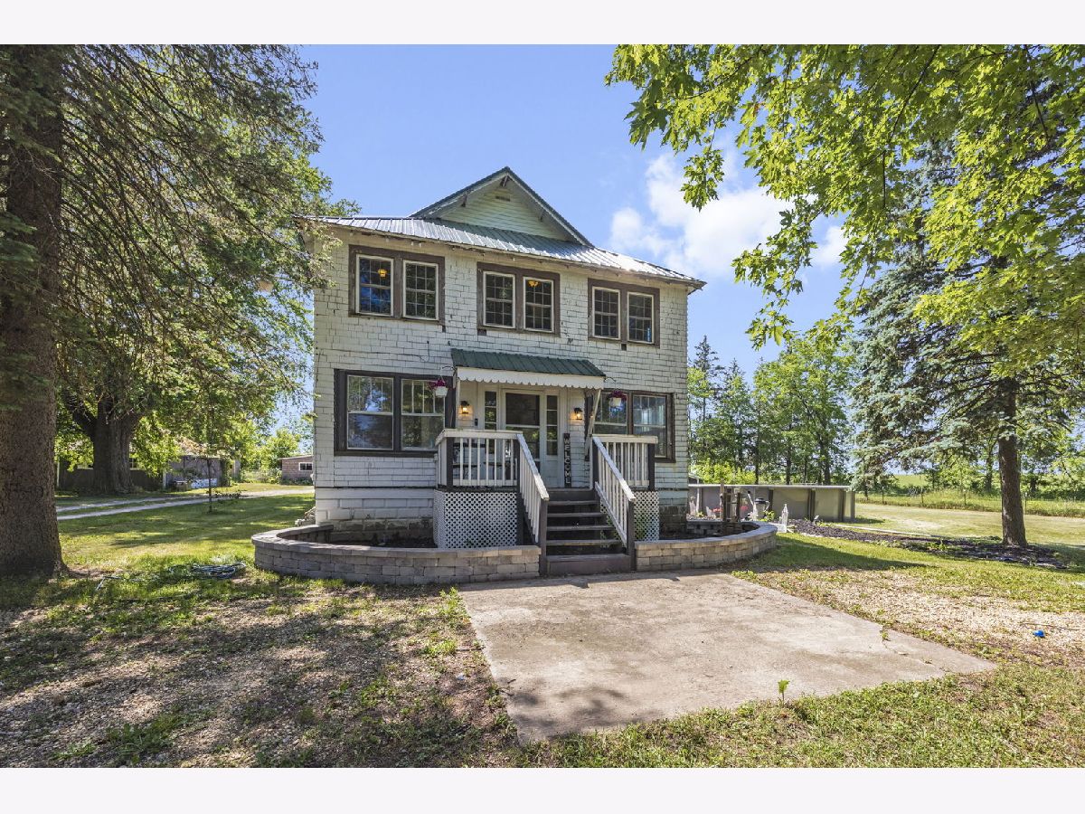  For Sale Capron Illinois, 9860 Route 173 Highway