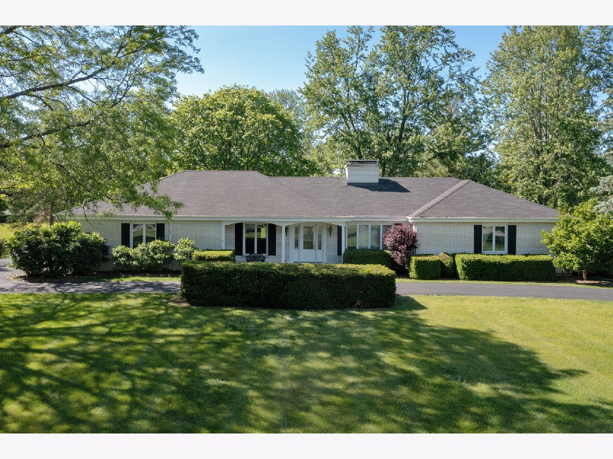 Homes For Sale Mcintosh Inverness Illinois, 1812 Prestwick Drive