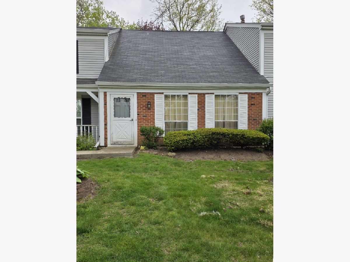  For Sale Cary Illinois, 94 Hickory Lane