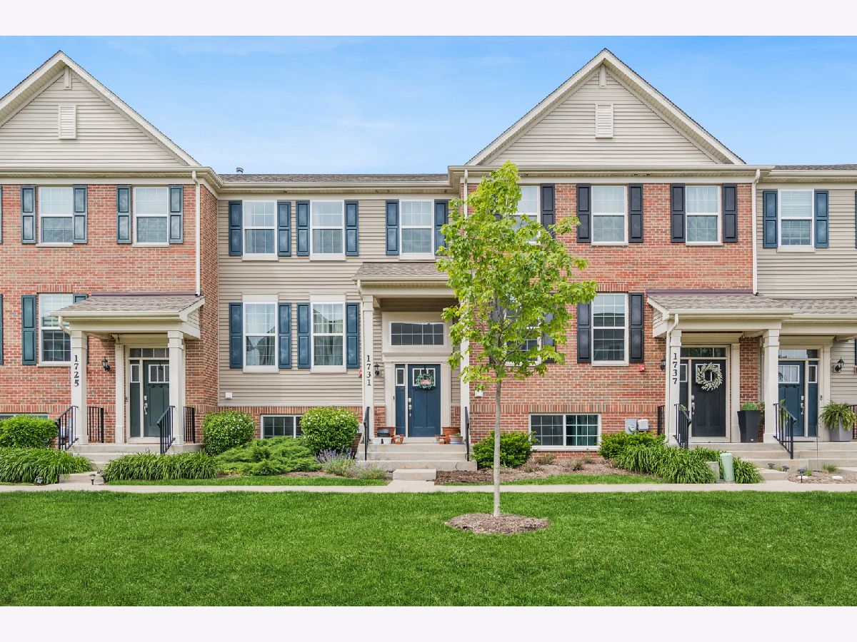  For Sale Batavia Illinois, 1731 Sager Way