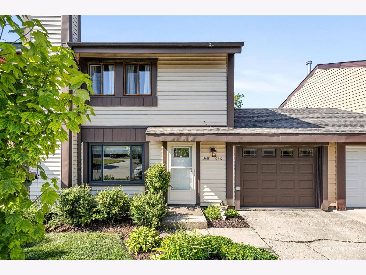  For Sale Warrenville Illinois, 30W056 Buckthorn Court