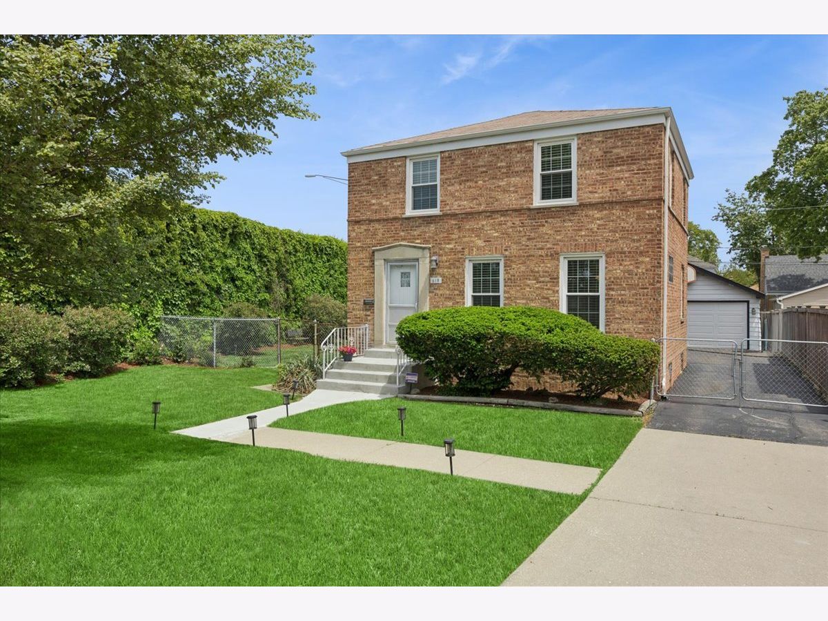  For Sale Westchester Illinois, 619 Westchester Boulevard