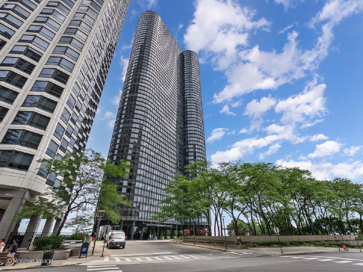 Condos & Townhomes Sold Harbor Point Chicago Illinois, 155 Harbor